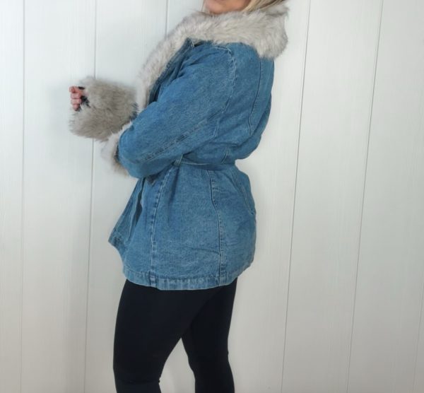 Chaqueta acolchada pelo